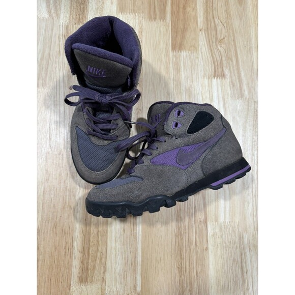 Vintage 1993 Nike Hiking Sneaker Boots Shoes Purple Brown Women’s Sz 6.5 - Picture 1 of 7